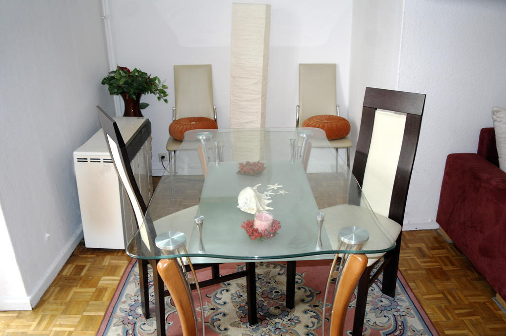 Kudamm Apartment West Central City Berlin Bilik gambar